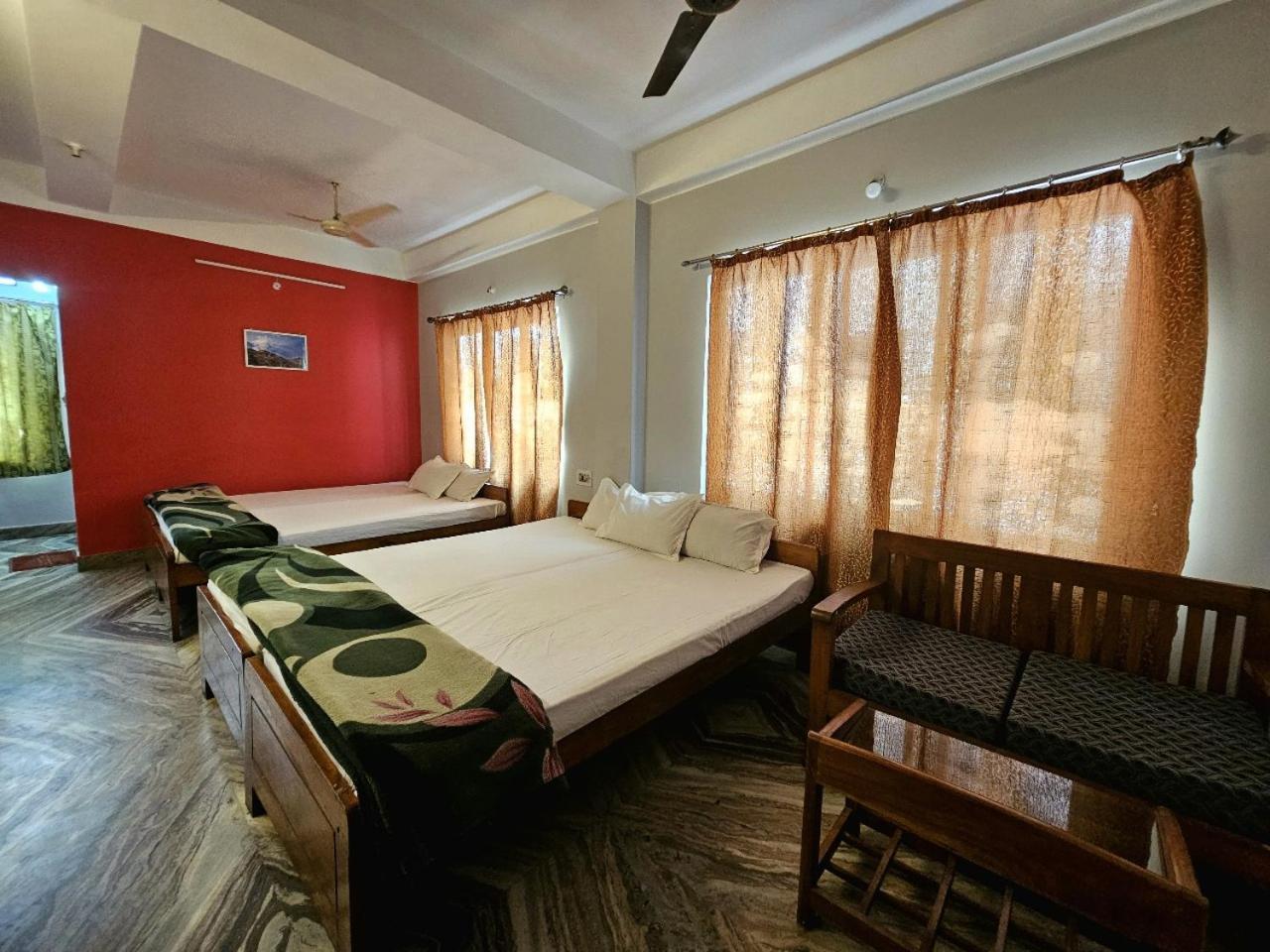 Hotel Vishal Shiliguri Exterior foto